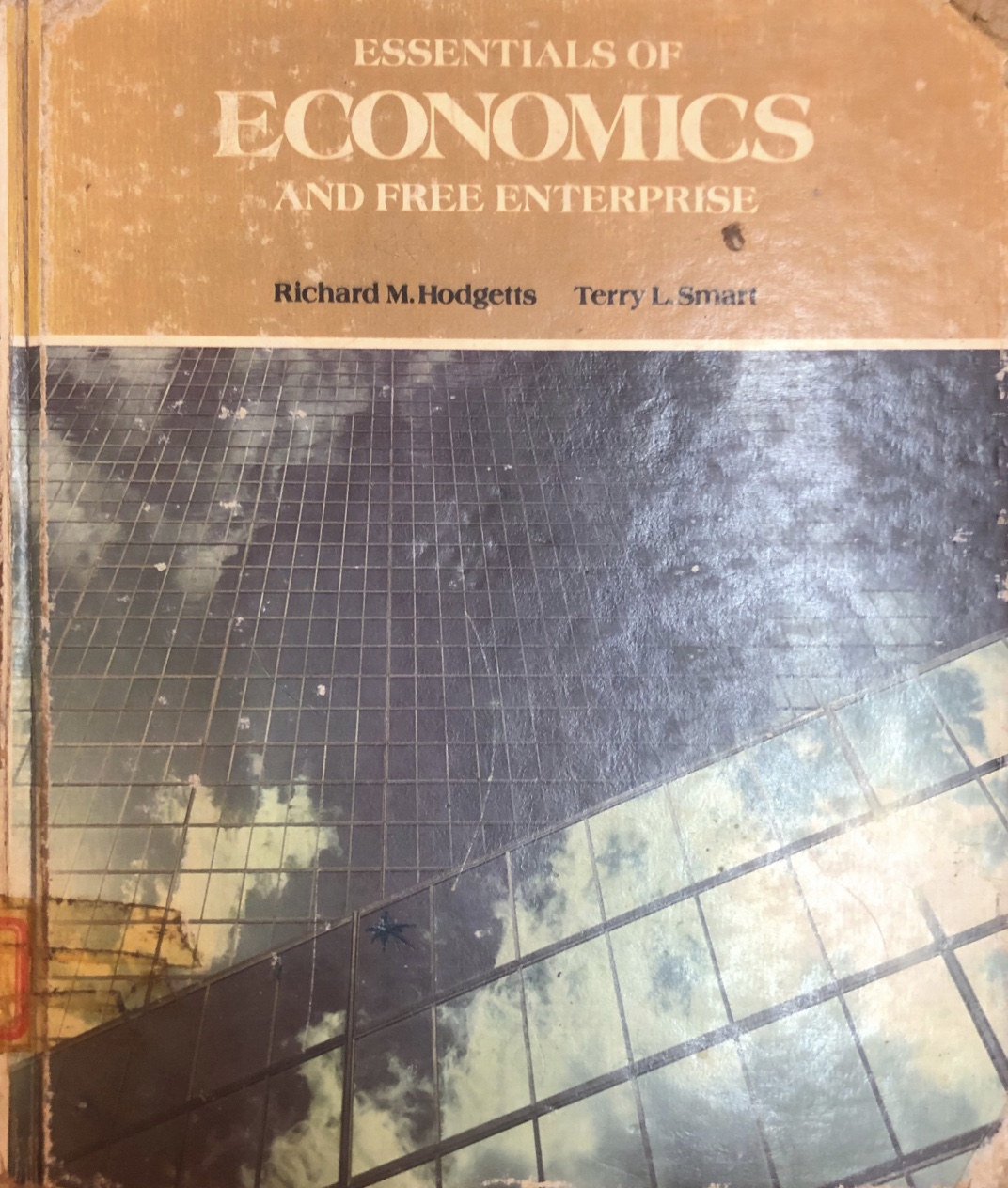 ESSENTIAL OF ECONOMICS AND FRE ENTERPRISE 